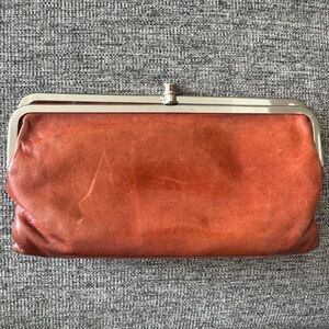 HOBO Lauren Clutch-Wallet